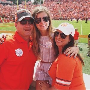 Neutral two piece set!